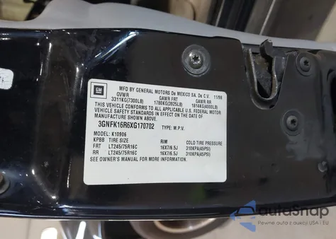 1999 Chevrolet Suburban 1500 Lt z USA, uszkodzony, nr VIN 3GNFK16R6XG170702